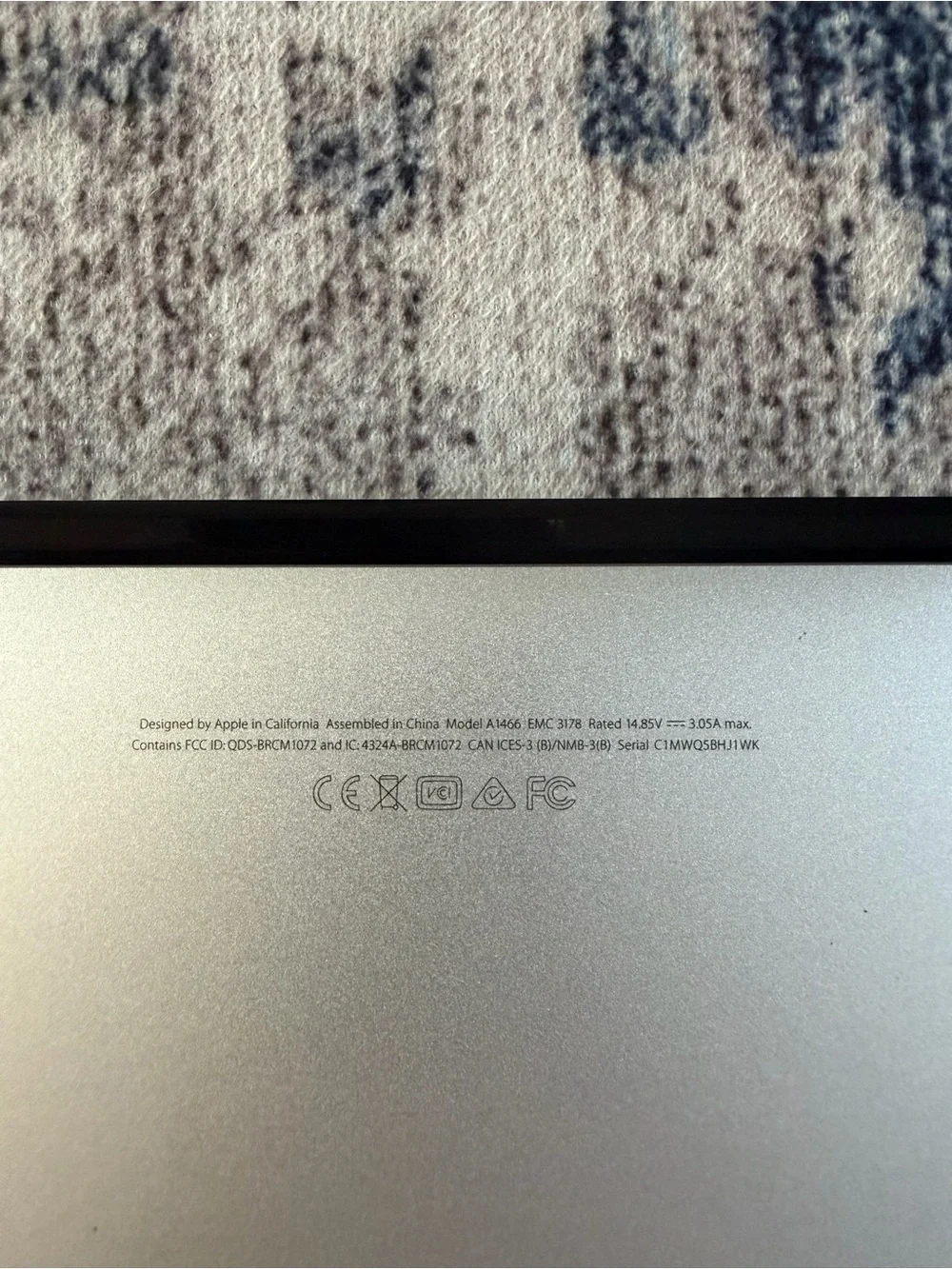 Apple MacBook Air - 2017 13-inch